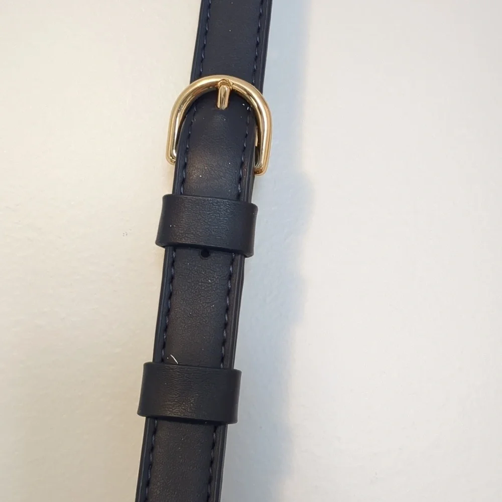 Stella & dot - Navy Blue small handbag with liner - Picture 3 of 7